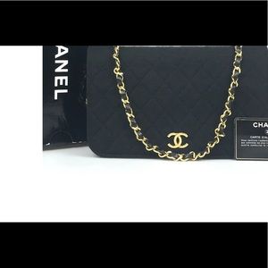 Chanel shoulder bag